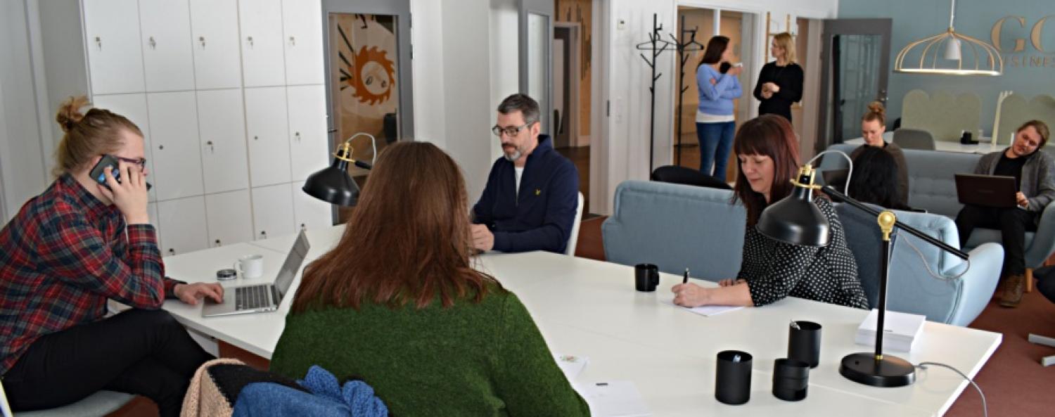 flex-kontorsplatser-foretag-930x450.jpg Bild på co-working space på Piteå Science Park.